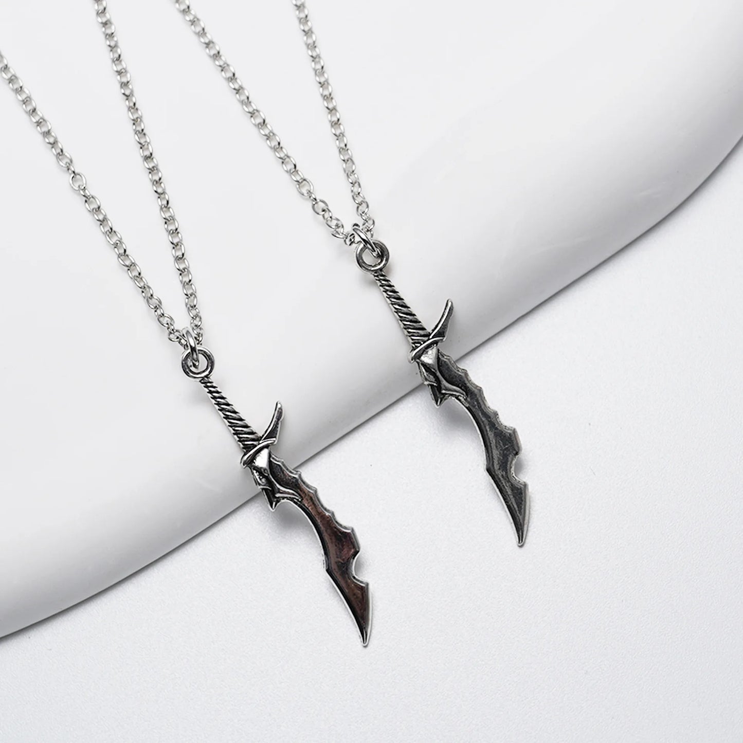 Solo Leveling Dagger Necklace