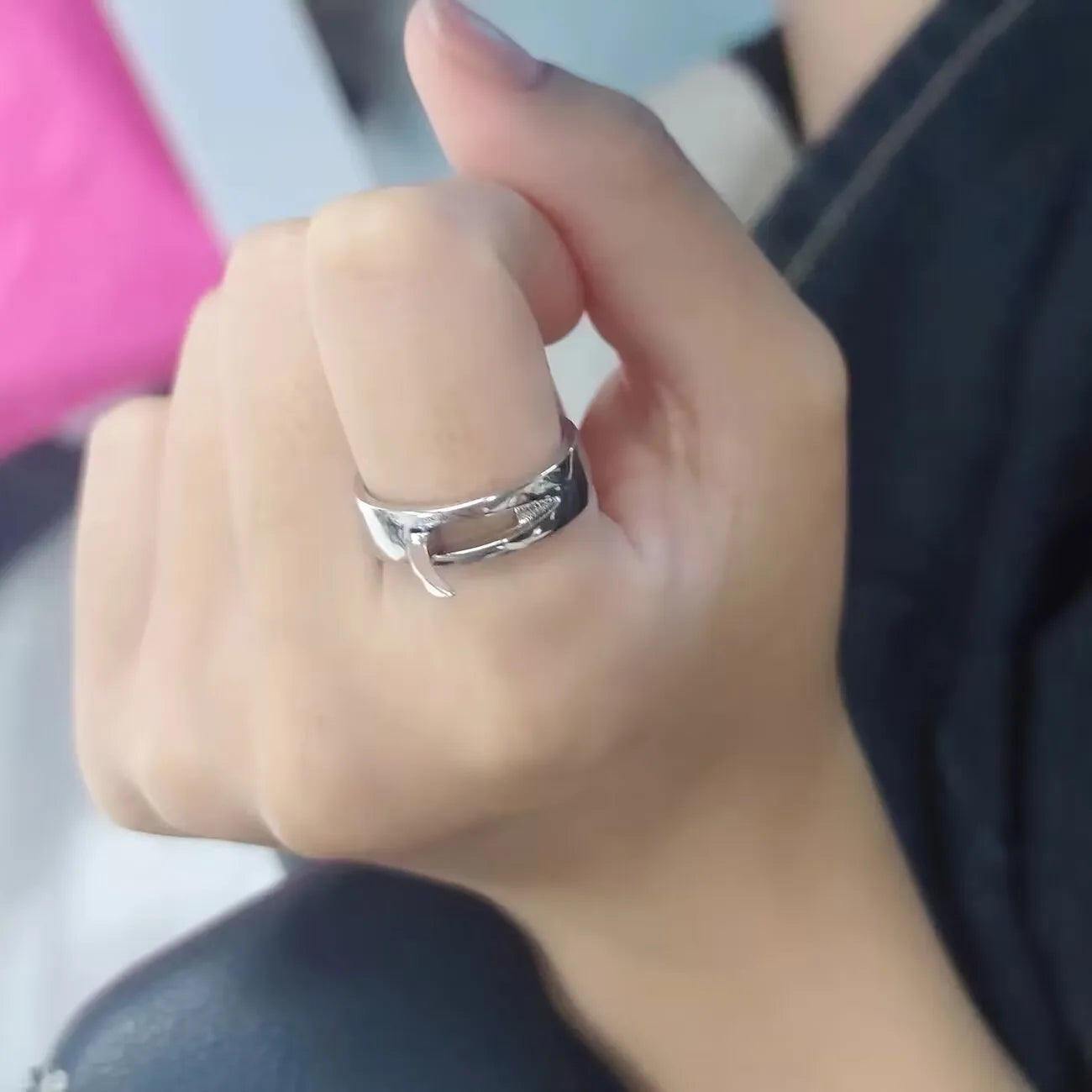 Annie Leonhart Ring