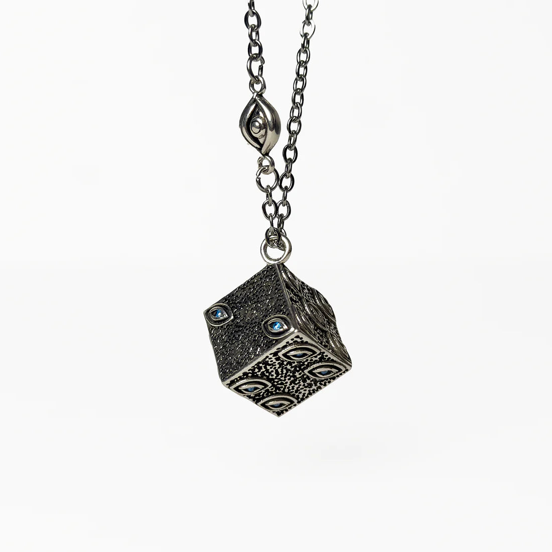 "Gokumonkyo" necklace