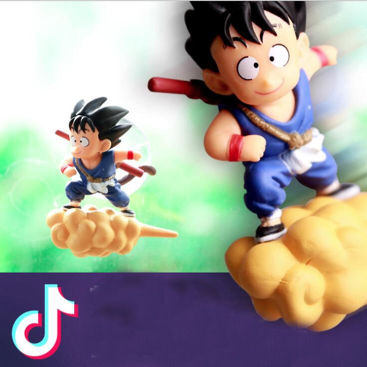 Flying Son Goku - Action Figure