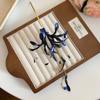 Handmade Spider Lily Hairpin