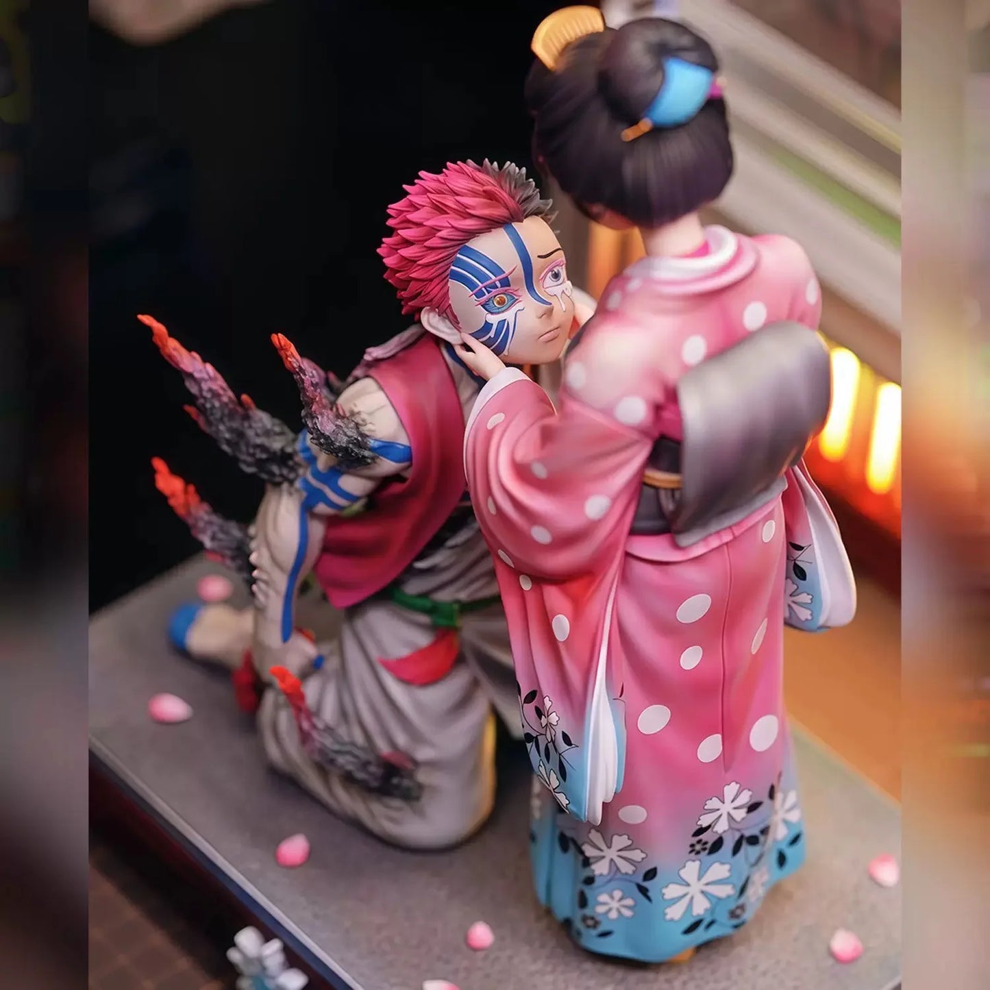 Akaza & Koyuki Figure