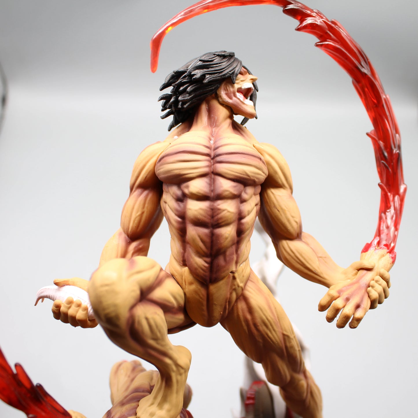 Eren vs. Armored Titan Figure