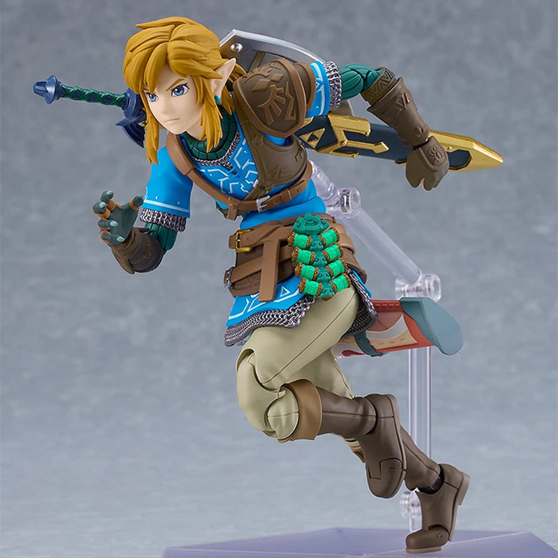 Hyrule Hero DX Action Figure