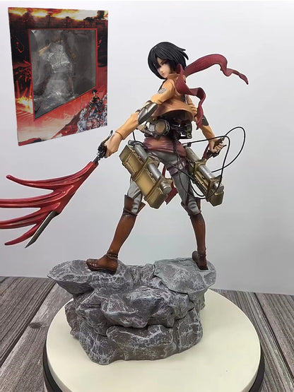 Mikasa & Levi - Action Figure